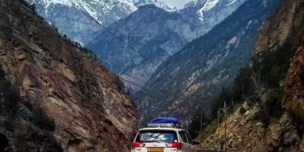 Affordable Shimla Manali cab available in our services.