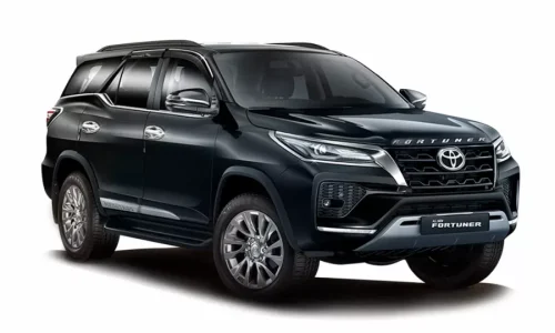 Fortuner-900x600
